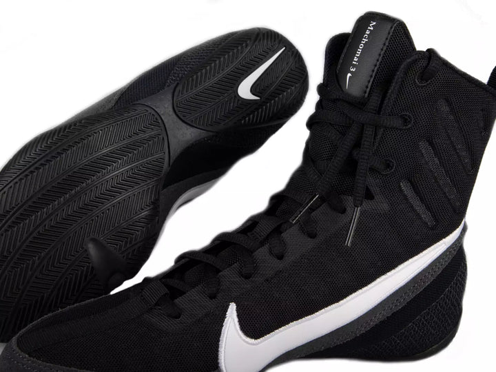 NIKE Machomai 3 Boxschuhe Black/White